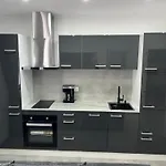 דירה Schoene 3-zimmer-wohnung Mit Klima Am Stadtrand Von Berlin