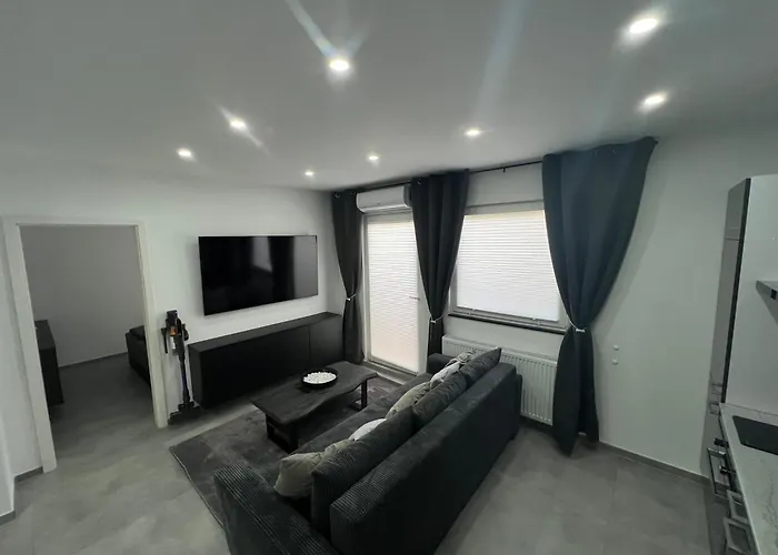 Apartment Schoene 3-zimmer-wohnung Mit Klima Am Stadtrand Von Berlin Blankenfelde-Mahlow